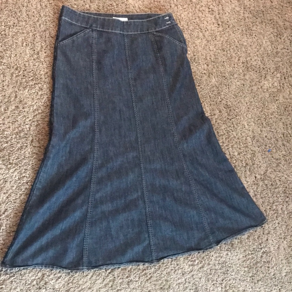 Denim skirt